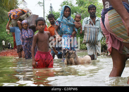 May 25, 2009 - Tropical Cyclone Aila over India and Bangladesh Stock ...