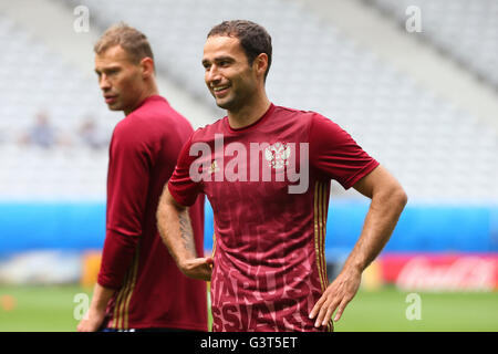 Lille, France. 14th June, 2016. European Football Championship training. Team Russia  Roman Shirokov (Rus) Credit:  Action Plus Sports Images/Alamy Live News Stock Photo