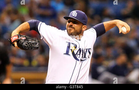 St. Petersburg, Florida, USA. 14th June, 2016. WILL VRAGOVIC | Times.Tampa Bay Rays relief pitcher Dana Eveland (51) throwing in the seventh inning of the game between the Seattle Mariners and the Tampa Bay Rays at Tropicana Field in St. Petersburg, Fla. on Tuesday, June 14, 2016. Credit:  Will Vragovic/Tampa Bay Times/ZUMA Wire/Alamy Live News