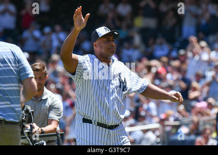 the Bronx, New York, USA. 12th June, 2016. Bernie Williams, JUNE 12, 2016 - MLB : Former New York Yankees player Bernie Williams acknowledges the cheers of the fans during introductions before the 70th Annual Old-Timers' Day baseball game at Yankee Stadium in the Bronx, New York, United States. © Hiroaki Yamaguchi/AFLO/Alamy Live News Stock Photo