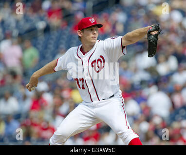 Washington, District of Columbia, USA. 15th June, 2016. Washington Nationals starting pitcher Stephen Strasburg (37) works in the first inning against the Chicago Cubs at Nationals Park in Washington, DC on Wednesday, June 15, 2016.Credit: Ron Sachs/CNP Credit:  Ron Sachs/CNP/ZUMA Wire/Alamy Live News Stock Photo