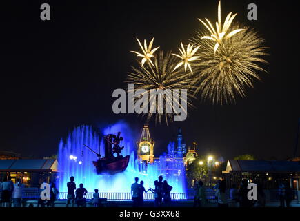 Shanghai. 14th June, 2016. Photo taken on June 14, 2016 shows firework and light show at the Shanghai Disney Resort in Shanghai, east China. The Shanghai Disney Resort, the sixth in the world, will officially open on June 16. © Cai Yaofang/Xinhua/Alamy Live News Stock Photo