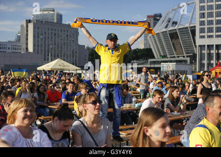 Kiev, Ukraine. 16th June, 2016. Fan zones in Ukraine on the occasion of the European Football Championship 2016 Credit:  Nazar Furyk/ZUMA Wire/Alamy Live News Stock Photo