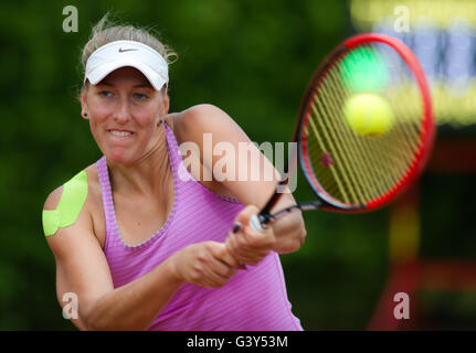 Braunschweig, Germany. 16 June, 2016. Tena Lukas in action at the 2016 Braunschweig Womens Open ITF Pro Circuit $25,000 tennis tournament. Credit:  Jimmie48 Photography/Alamy Live News Stock Photo