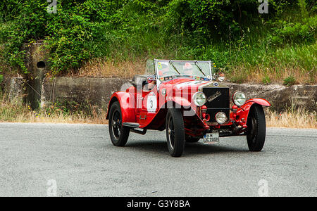 O.M. 665 S MM Superba 2000 1927 Stock Photo