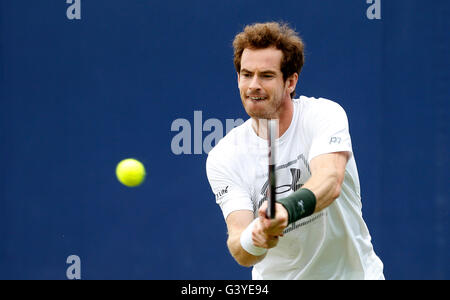 Great Britain's Andy Murray during a practice session during day four of the 2016 AEGON Championships at The Queen's Club, London. PRESS ASSOCIATION Photo. Picture date: Thursday June 16, 2016. See PA story TENNIS Queens. Photo credit should read: Steve Paston/PA Wire. Stock Photo