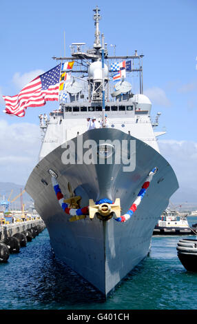 guided-missile cruiser USS Lake Erie (CG 70), HAWAII, joint service ...