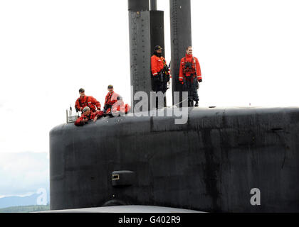 Crewmembers on top of ballistic missile submarine USS Alabama. Stock Photo