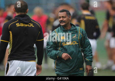 South Africa coach Peter De Villiers (centre) during the training session at Talybont Sports Centre Stock Photo
