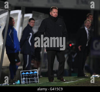 Soccer - FA Cup - Third Round - Wycombe Wanderers v Hereford United - Adams Park. Wycombe Wanderers Manager Gary Waddock shows his dejection during the FA Cup Third round match at Adams Park, Wycombe. Stock Photo