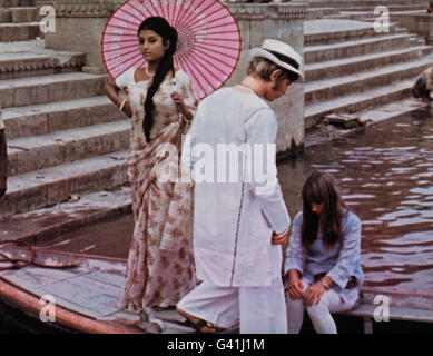 The Guru, USA/Indien 1969, Regie: James Ivory, Darsteller: Michael York, Rita Tushingham (rechts) Stock Photo