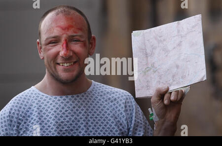 Climber survives mountain plunge Stock Photo