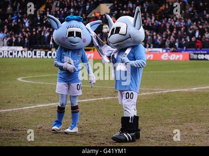 Soccer - FA Cup - Fourth Round - Notts County v Manchester City - Meadow Lane Stock Photo