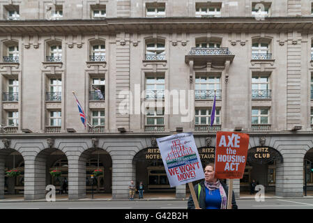 London: Protest Against Yulin Dog Meat Festival Outside Chinese Embassy ...