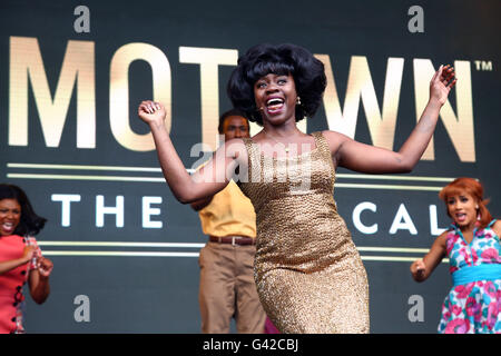 London, UK. 18th June, 2016. The cast of Motown the Musical performing at West End Live in Trafalgar Square, London Credit:  Paul Brown/Alamy Live News Stock Photo