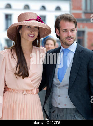 Beloeil, Belgium. 18th June, 2016. Prince Felix of Luxemburg and Claire Lademacher depart Marriage of Guillaume de Dampierre and Princess Alix de Ligne at Château de Beloeil in Beloeil RPE/Albert Nieboer/Netherlands OUT - NO WIRE SERVICE - Credit:  dpa/Alamy Live News Stock Photo