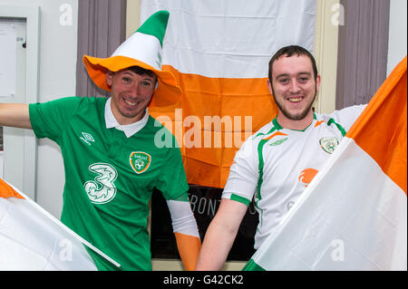 Skibbereen, West Cork, Ireland. 18th June, 2016. Ireland fans John Paul Reen and Denis O'Regan, both from Skibbereen, outside the Eldon Hotel in Skibbereen before the Ireland Vs Belgium game in Bordeaux in the 2016 Euros. Credit: Andy Gibson/Alamy Live News. Stock Photo