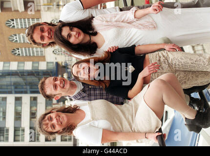 BAYWATCH CAST MEMBERS Stock Photo - Alamy