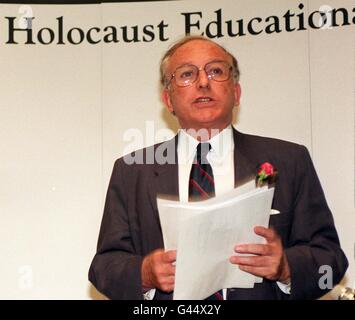 Labour MP Greville Janner addressing a Westminster news conference this afternoon (Tuesday) about the search for the missing millions plundered by the Nazis during their reign of terror. Mr Janner, chairman of the Holocaust Educational Trust, was speaking after Foreign Secretary Malcolm Rifkind released details of an investigation into the fate of Nazi gold left in Swiss bank vaults after the Second World War. Photo by Sean Dempsey/PA. SEE PA STORY POLITICS Nazi. Stock Photo