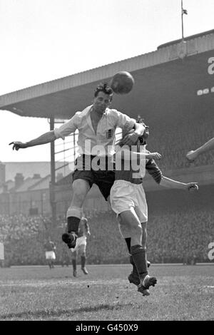 Soccer - Friendly - England v France - Highbury Stadium Stock Photo