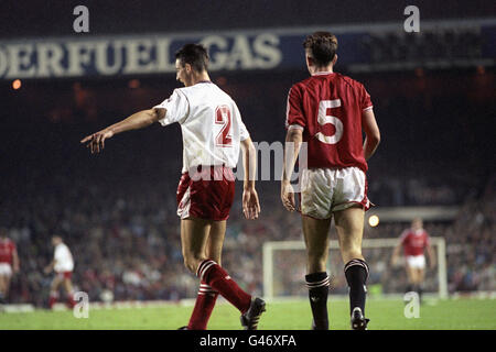 Soccer - European Cup Winners Cup - Second Round - 1st Leg - Manchester United v Wrexham - Old Trafford Stock Photo