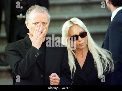 Donatella versace brother gianni versace hi-res stock photography and  images - Alamy