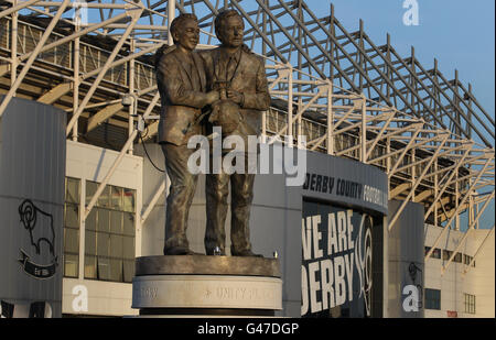 Soccer - npower Football League Championship - Derby County v Leeds United - Pride Park. Derby County Manager Brian Clough and Peter Taylor statue outside Pride Park Stock Photo