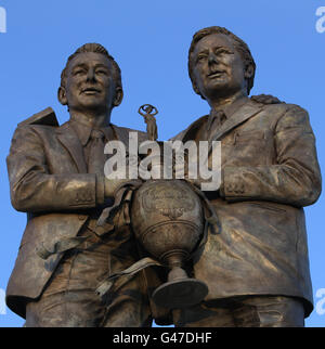 Soccer - npower Football League Championship - Derby County v Leeds United - Pride Park. Derby County Manager Brian Clough and Peter Taylor statue outside Pride Park Stock Photo
