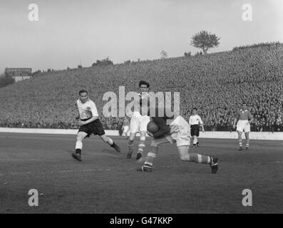 Soccer - League Division One - Charlton Athletic v Blackpool Rovers - Valley Ground Stock Photo