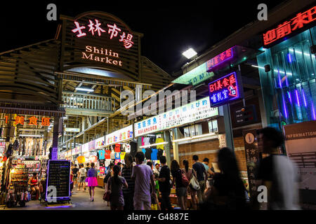 Crowds flock to the famous Shilin Night Market in the Shilin District of Taipei. Stock Photo