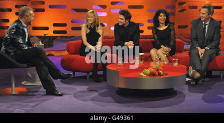 (left to right) Presenter Graham Norton with his guests, Reese Witherspoon, Robert Pattinson, Shappi Korsandi and Hugh Laurie, during filming of The Graham Norton Show, at The London Studios, south London, to be aired on BBC One on Friday evening. Stock Photo