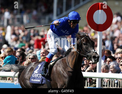 Blue Bunting ridden by Frankie Dettori wins the Qipco 1000 Guineas Stakes during the The QIPCO Guineas Festival at Newmarket Racecourse. Stock Photo