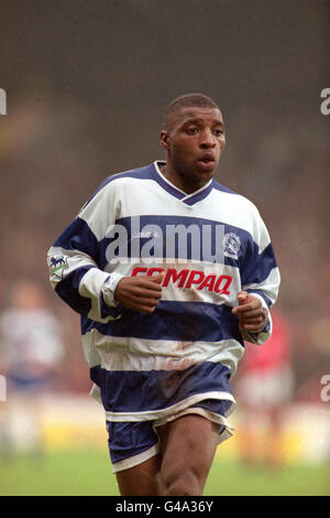 Soccer - FA Carling Premiership - Nottingham Forest v Queens Park Rangers. Andy Impey, Queens Park Rangers Stock Photo