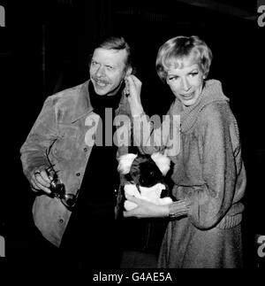Yootha Joyce and Brian Murphy stars of the television comedy series 'George and Mildred' at Heathrow Airport in London leaving for New Zealand for a ten week tour of the stage version of their show. Stock Photo