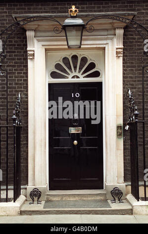 PA NEWS PHOTO 8/3/93 NO. 10 DOWNING STREET IN LONDON Stock Photo