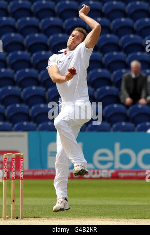 Cricket - npower First Test - Day Two - England v Sri Lanka - SWALEC Stadium Stock Photo