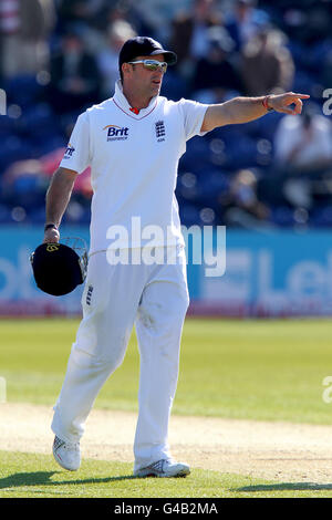 Cricket - npower First Test - Day Two - England v Sri Lanka - SWALEC Stadium Stock Photo