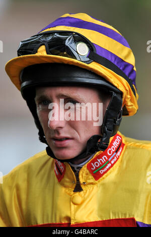 Horse Racing - Betfred Silver Bowl and Temple Stakes - Haydock Park Stock Photo