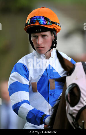 Horse Racing - Betfred Silver Bowl and Temple Stakes - Haydock Park Stock Photo