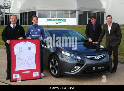 Soccer - England Players Visit Millbrook Testing Facility Stock Photo