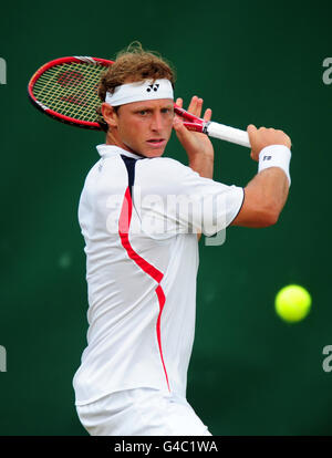 Nabladian Racket David Nalbandian in action during his five set match against Lleyton ...