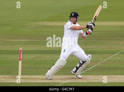 Cricket - npower Third Test - Day Four - England v Sri Lanka - The Rose Bowl Stock Photo