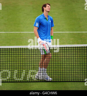 Tennis - AEGON Championships 2011 - Day Three - The Queen's Club. Great Britain's Andy Murray shows his frustration during his match against Belgium's Xavier Malisse Stock Photo