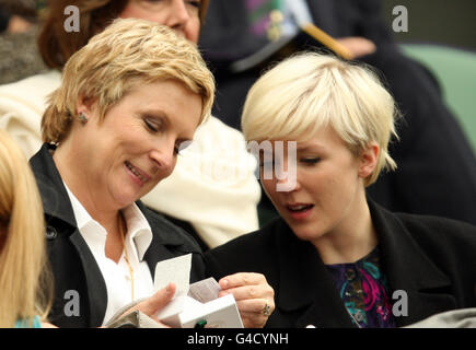 Jennifer saunders daughter hi res stock photography and images Alamy