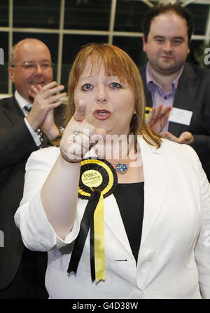 SNP candidate Anne McLaughlin arrives at the Waterfront Leisure Complex in Greenock, Scotland, ahead of the announcement of the Inverclyde by-election result. Stock Photo