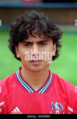 PA NEWS PHOTO 4/8/98 FOOTBALLER PABLO RODRIGUEZ OF CRYSTAL PALACE F.C. Stock Photo