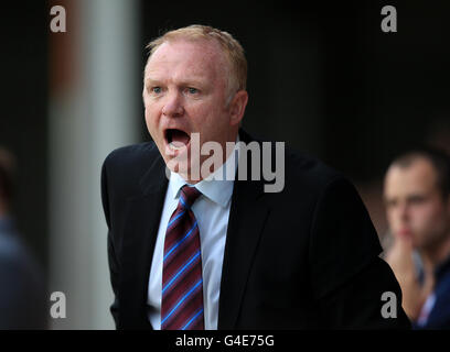 Soccer - Pre Season Friendly - Walsall v Aston Villa - Banks's Stadium. Aston Villa's manager Alex McLeish Stock Photo