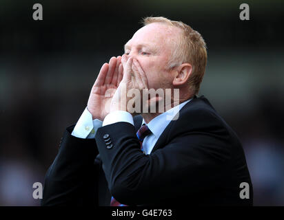 Soccer - Pre Season Friendly - Walsall v Aston Villa - Banks's Stadium. Aston Villa's manager Alex McLeish Stock Photo