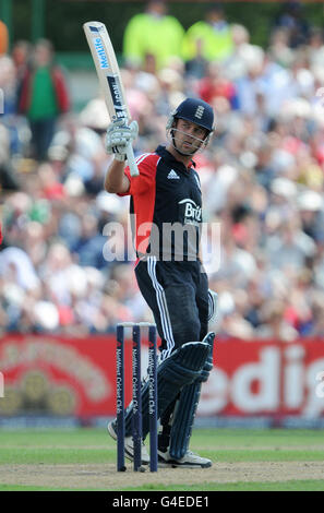 Cricket - 2011 NatWest Series - Fifth One Day International - England v Sri Lanka - Old Trafford Stock Photo