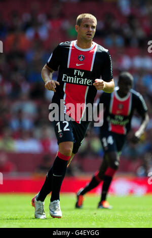 Soccer - Emirates Cup 2011 - Paris Saint Germain v New York Red Bulls - Emirates Stadium. Mathieu Bodmer, Paris Saint Germain Stock Photo